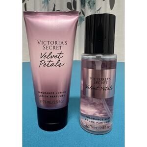 Victoria’s Secret Velvet Petals Fragrance Mist & Lotion Travel Set 2.5oz ea New